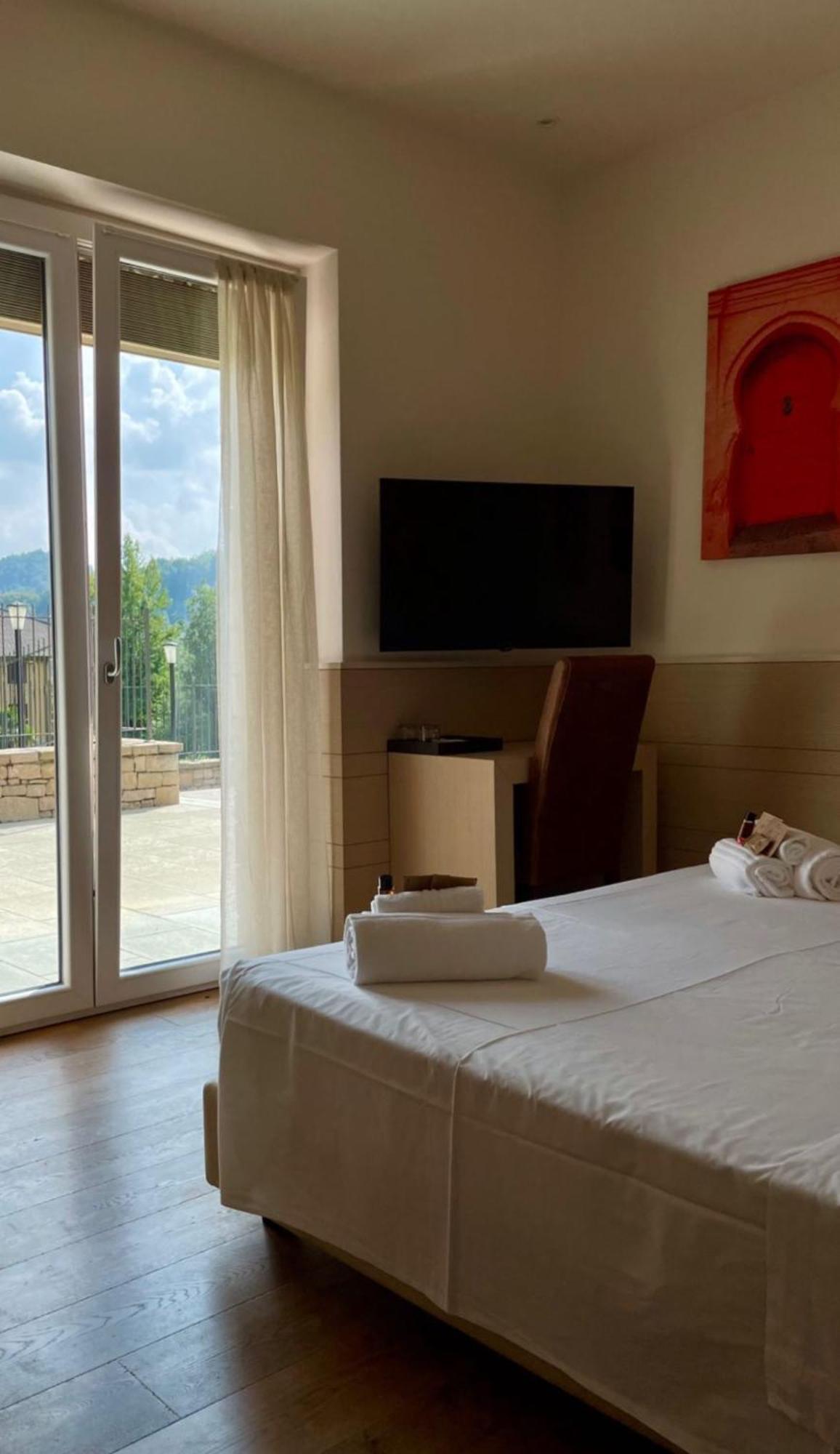 Bes Hotel Terme Di Palazzago Bagian luar foto
